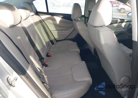 2009 Volkswagen Passat Komfort from USA, damaged, VIN WVWJK73C59P058090